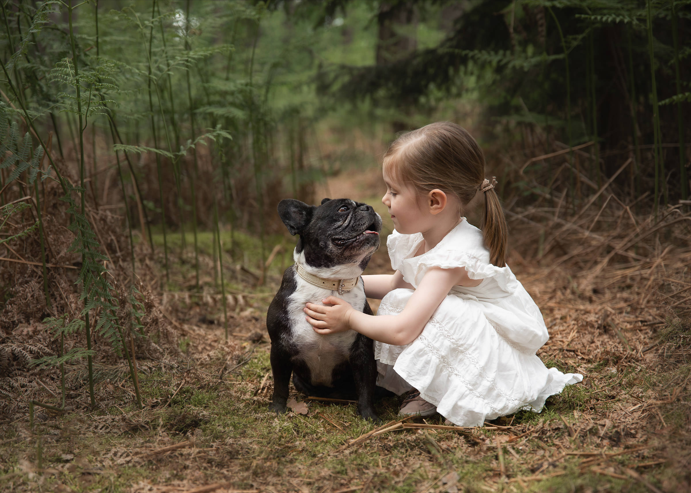 Kinderfoto mit Hund
